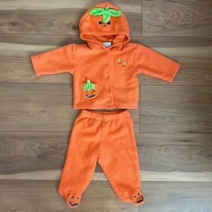 Baby Halloween pumpkin outfit